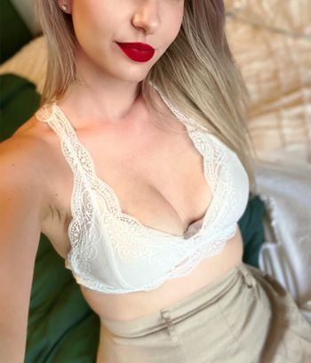 nude xoryleigh recording messaging selfie