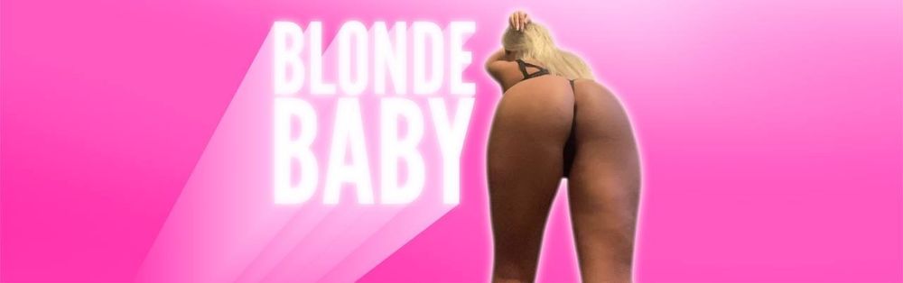 xxblondebabyx OnlyFans showing exhibitionism