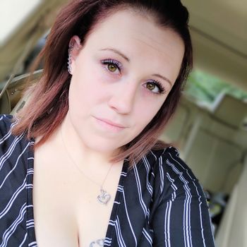 nude xxmedicatedmermaidx doing custom content selfie