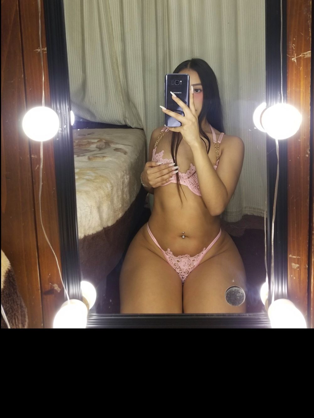 yourdreamgirlxx1 OnlyFans showing joi