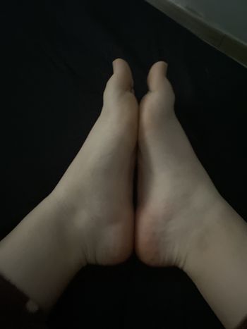 nude yourfeet01 recording streamer