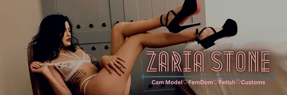 zariastonex OnlyFans showing streamer